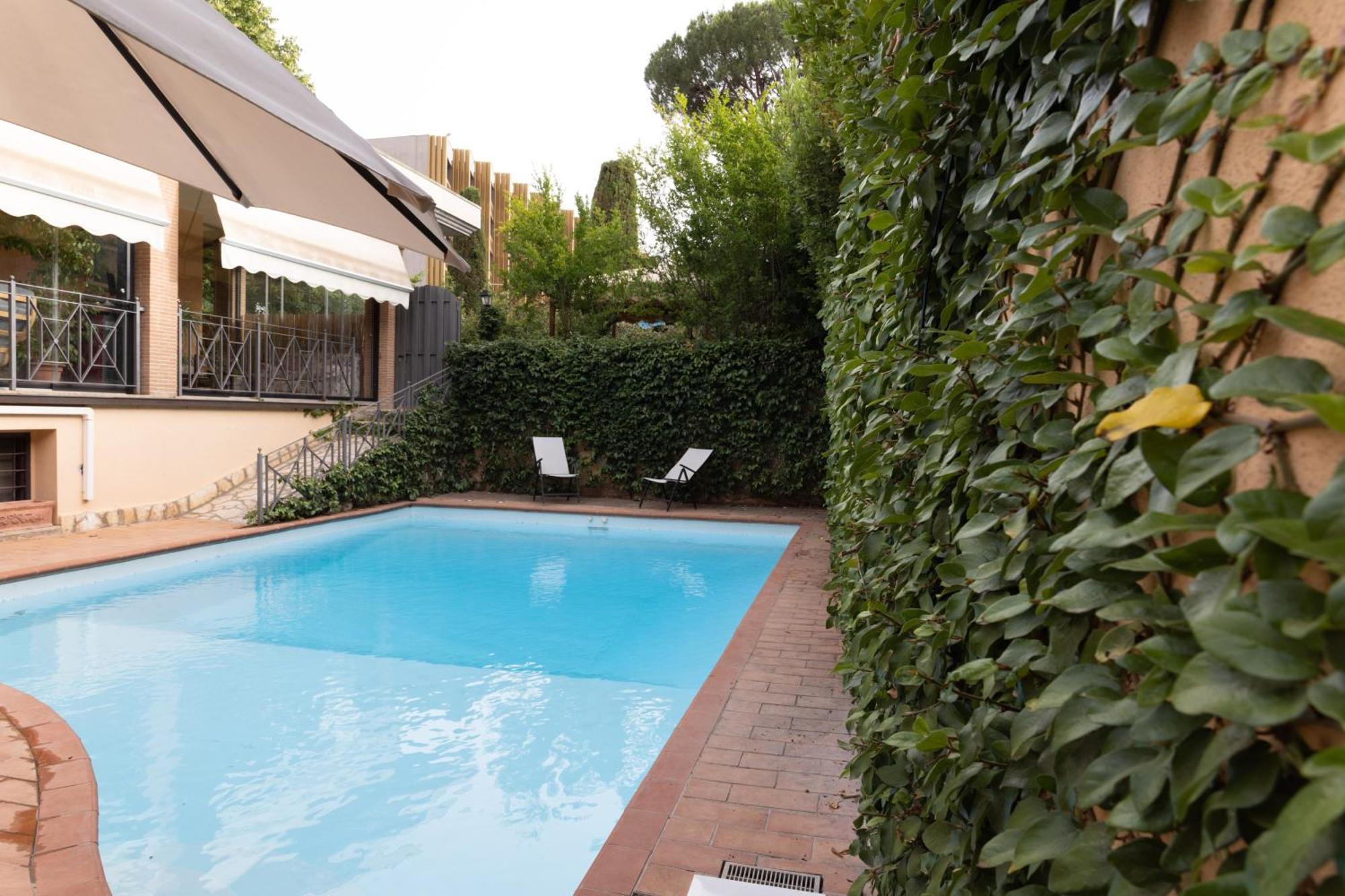 Villa Aureliana With Pool Near San Peter ローマ エクステリア 写真